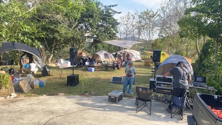 黄屋 · 黄屋果园包场露营的营地资料照片