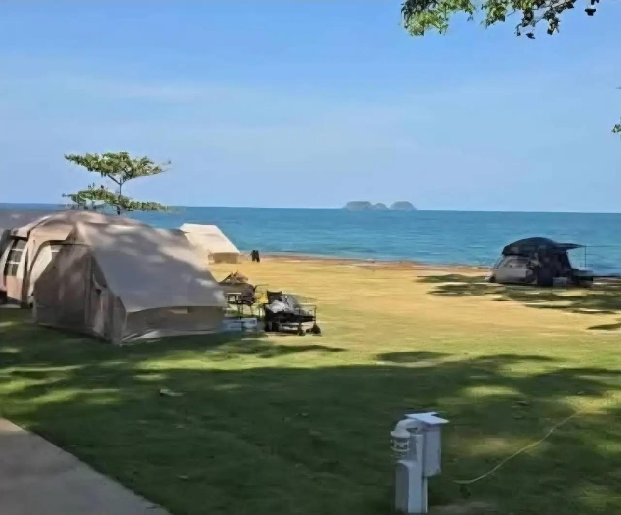 岛屿象岛营地海滩象岛海湾营地的营地资料照片