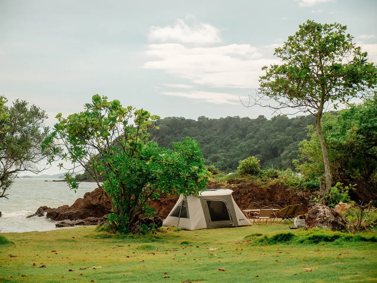 旺盖奥海湾小屋的营地资料照片